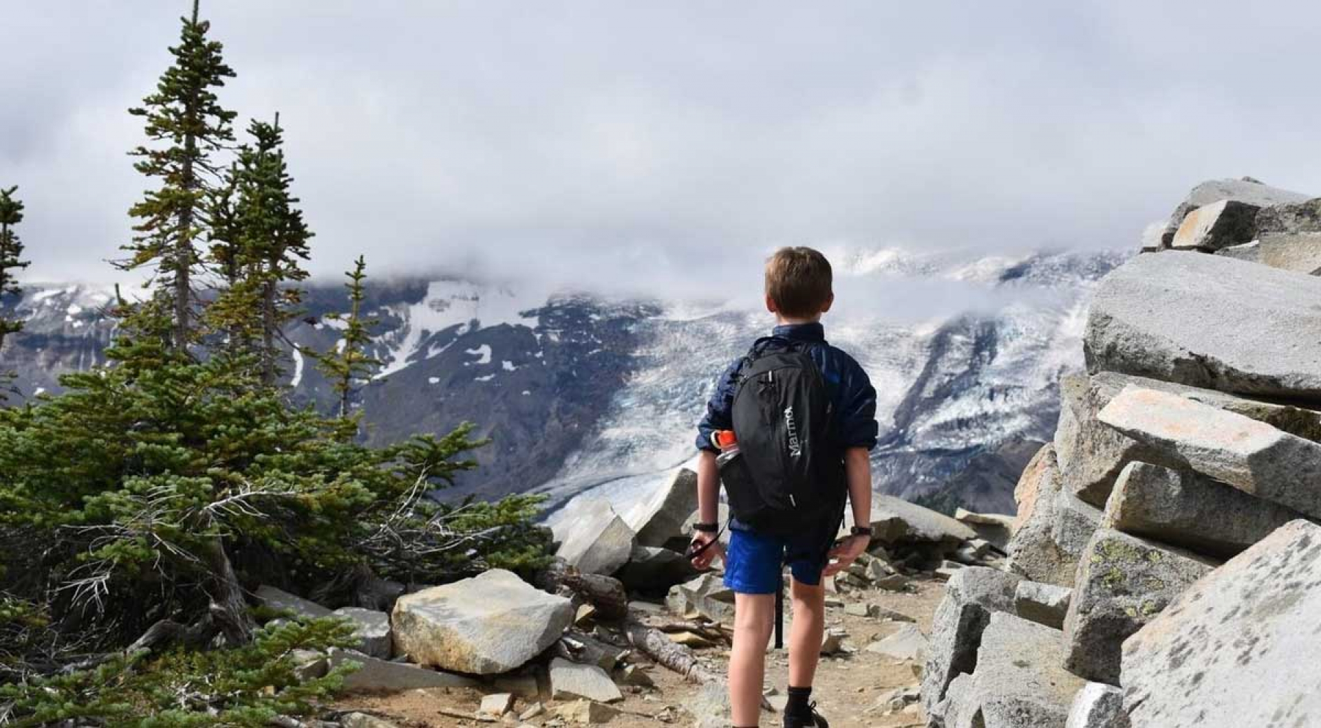 What to Pack for a Day Hike